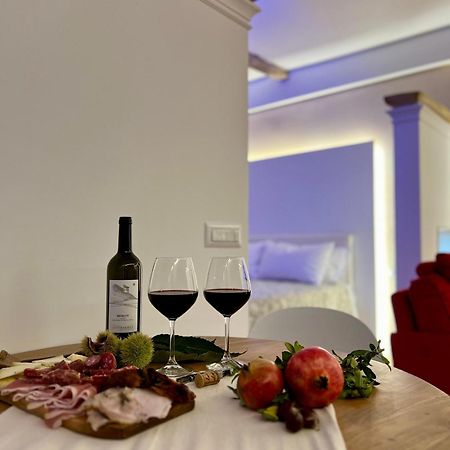 Elena'S Suite 苏特里 外观 照片